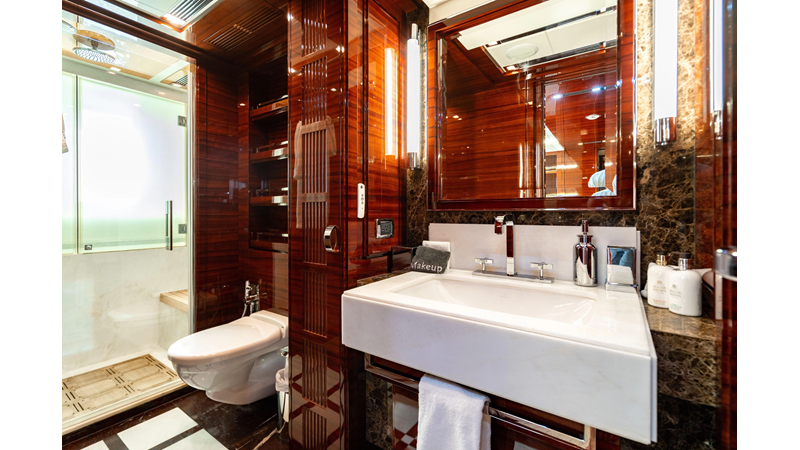 ALLORA - Yacht in vendita