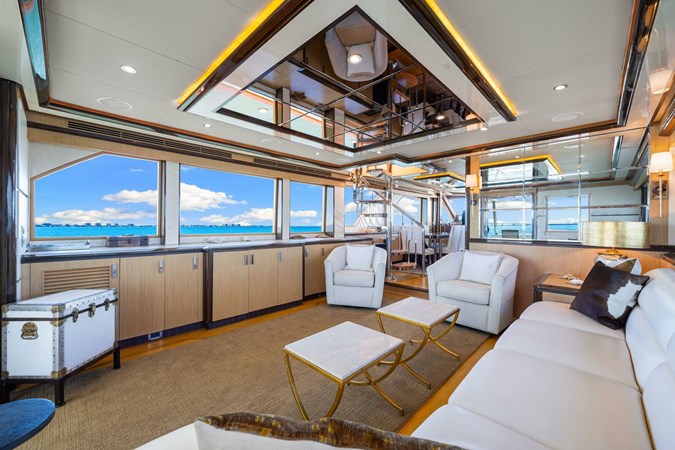 2010 Ocean Alexander 83 Motor Yacht 'Relentless' 