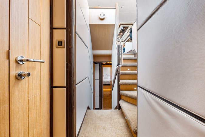 2010 Ocean Alexander 83 Motor Yacht 'Relentless' 