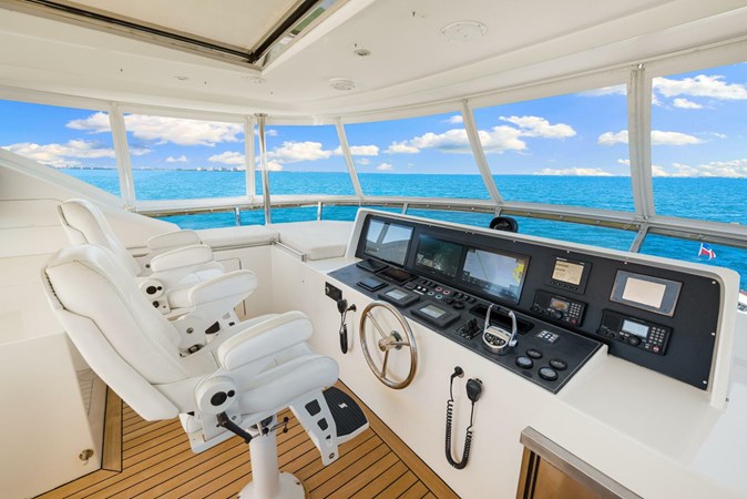 2010 Ocean Alexander 83 Motor Yacht 'Relentless' 