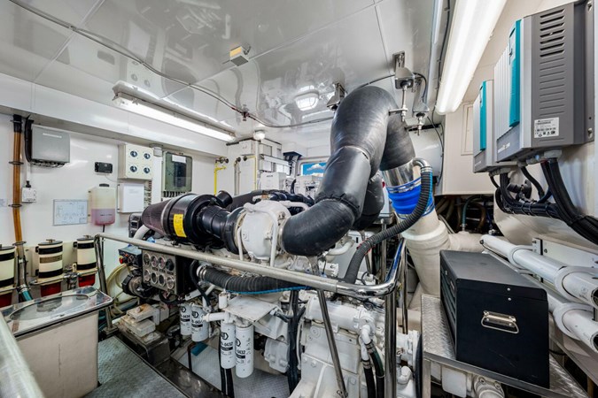 2010 Ocean Alexander 83 Motor Yacht 'Relentless' 