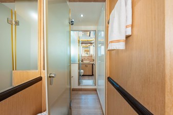 Relentless 33 2010 Ocean Alexander 83 Motor Yacht 'Relentless' 