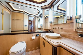 Relentless 35 2010 Ocean Alexander 83 Motor Yacht 'Relentless' 