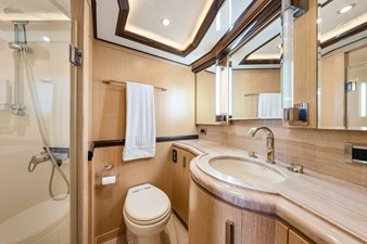 Relentless 38 2010 Ocean Alexander 83 Motor Yacht 'Relentless' 