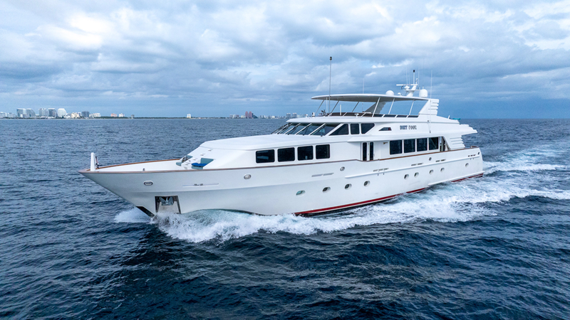 DIRT POOR - Yacht for sale