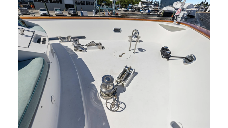 DIRT POOR - Yacht for sale