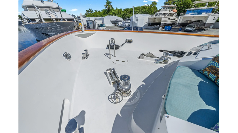 DIRT POOR - Yacht for sale