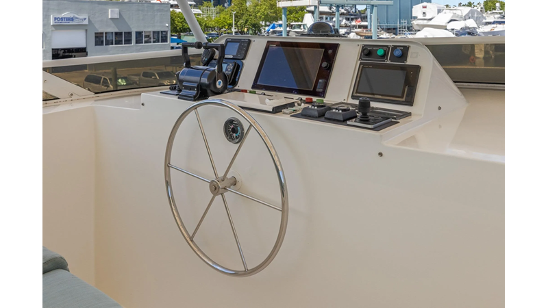 DIRT POOR - Yacht for sale