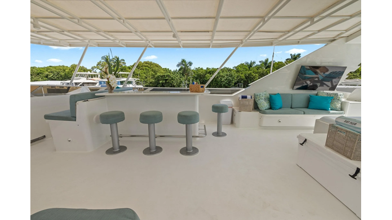 DIRT POOR - Yacht for sale
