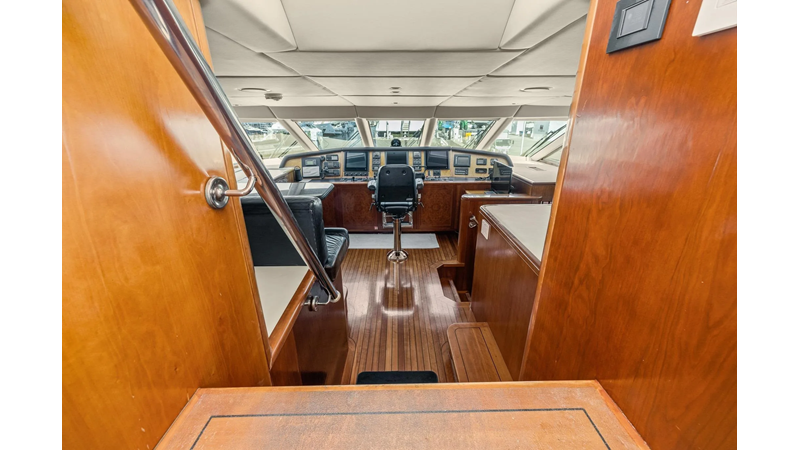 DIRT POOR - Yacht for sale