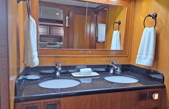 JOURNEY 19 JOURNEY 2008 OUTER REEF YACHTS 650 MY Motor Yacht Yacht MLS #457948 19