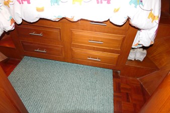 DUET 37 Master Berth Drawers