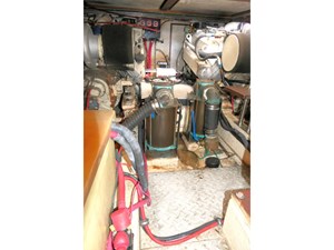 DUET 73 Engine Raw water filters
