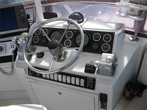 29' Blackfin 1988 Sport Combi 25 