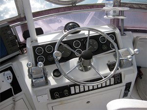 29' Blackfin 1988 Sport Combi 26 