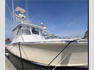 48' Mockingbird 2001 Custom  2 