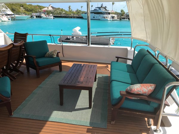 Aft Deck Seating