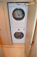 MON SHERI 26 Owner Washer/Dryer