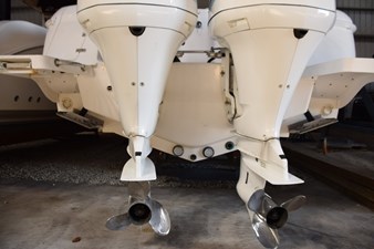 No bottom paint and underwater lights. Modified-V bottom with step.