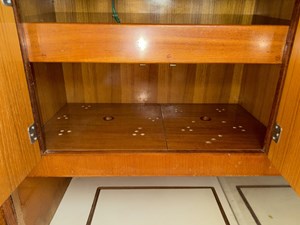 ZYKANTHOS 11 Galley Dish Locker
