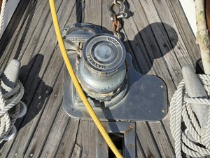 ZYKANTHOS 61 Windlass