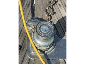 ZYKANTHOS 62 Windlass