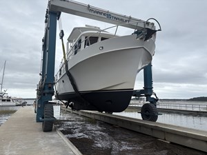 KNOT QUITTERS 4 Starboard Bow