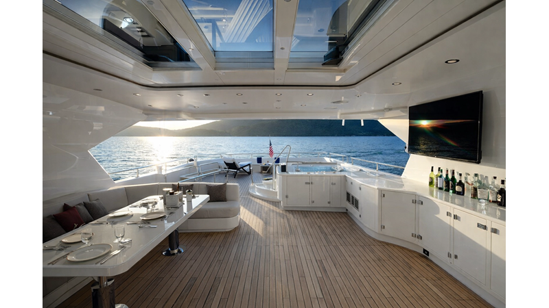 Y - Yacht for sale