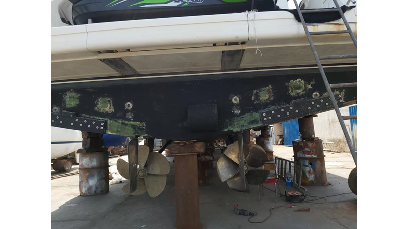Y - Yacht for sale