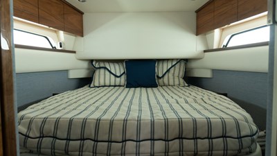 Galati Yacht Sales Trade 7 2024 Valhalla Boatworks V-55 Helm