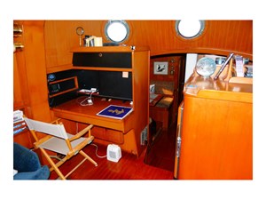 AVENIR 2 Salon Desk