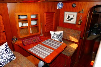 AVENIR 21 Dinette