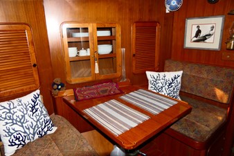 AVENIR 22 Dinette