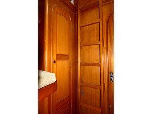AVENIR 39 Guest Forward Escape