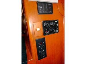 AVENIR 62 Distribution controls