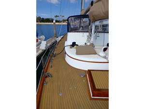 AVENIR 84 Deck Stbd