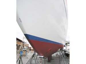 AVENIR 102 Underbody Port