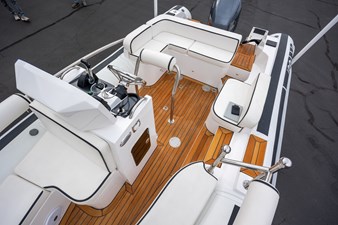 NOVURANIA 600 LX  15 Looking Aft