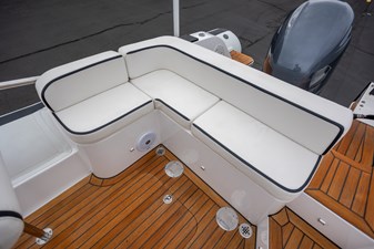 NOVURANIA 600 LX  16 Aft Seating