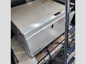 33' Bayliner 2006 325 13 