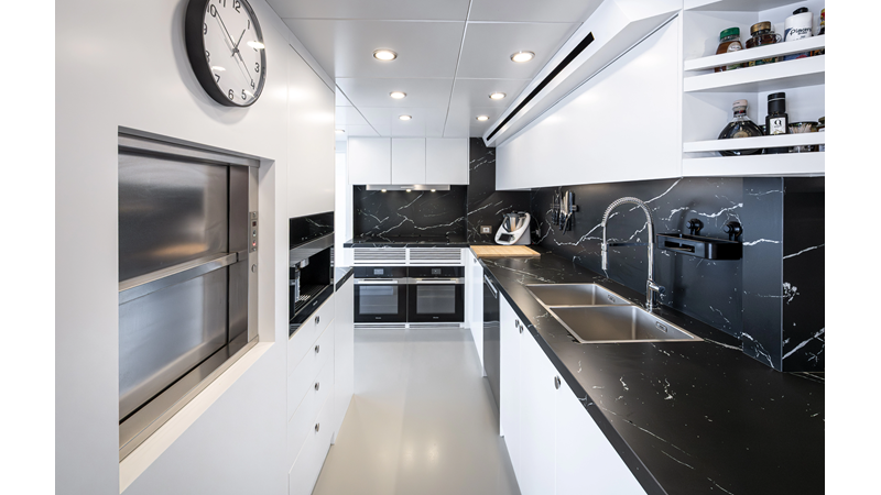 NUMARINE 37XP-21 - Yacht for sale