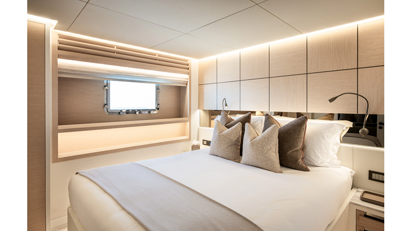 NUMARINE 37XP-21 - Yacht for sale