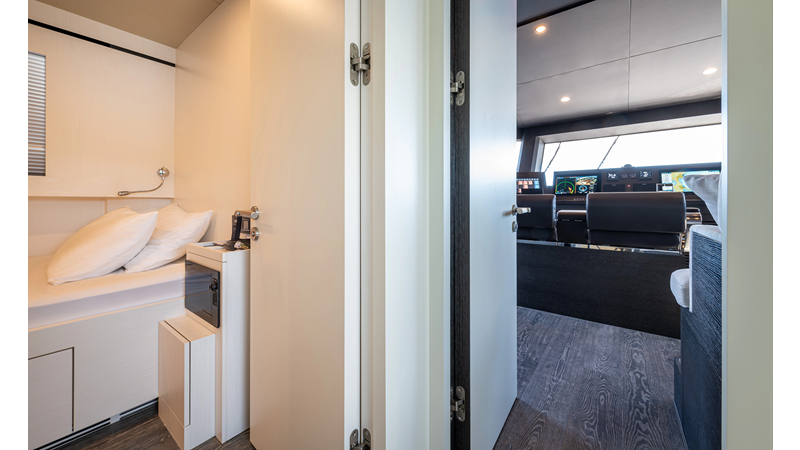 NUMARINE 37XP-21 - Yacht for sale
