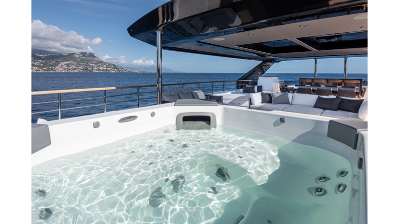 NUMARINE 37XP-21 - Yacht for sale