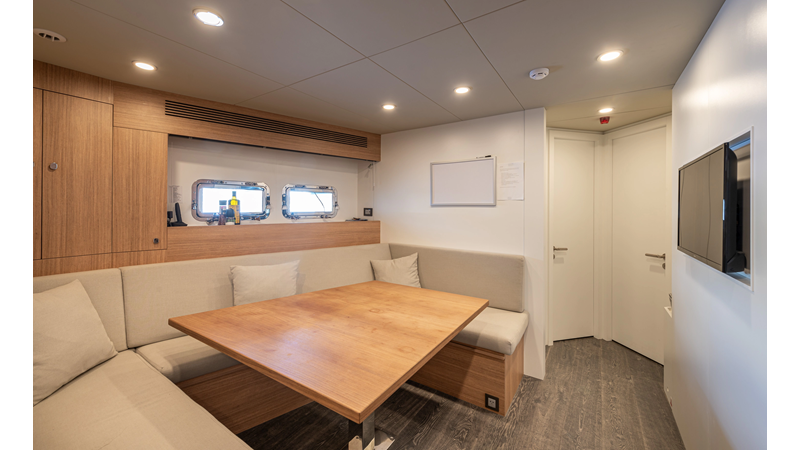 NUMARINE 37XP-21 - Yacht for sale
