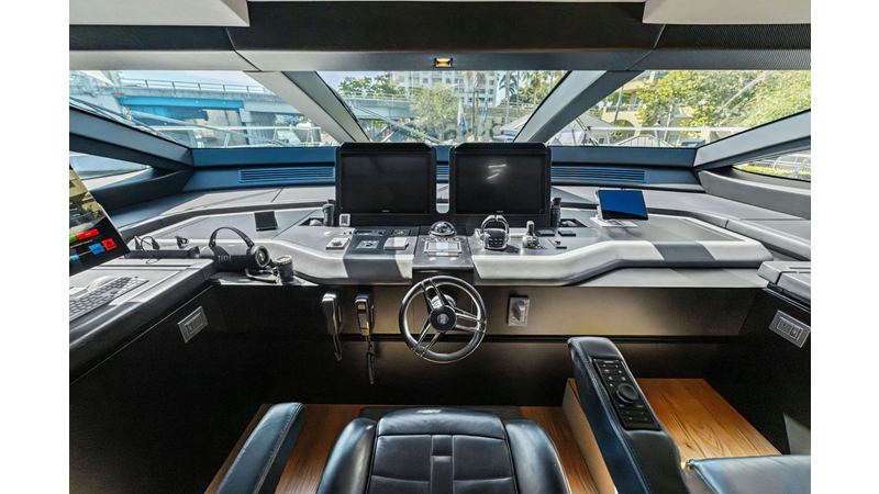 ARTEMIS - Yacht à vendre