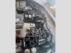 41' Rinker 2006 390 Hard Top  9 