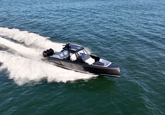 LIBERTY 8 2024 Vanquish VQ40