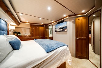 El Jefe 40 Master Stateroom