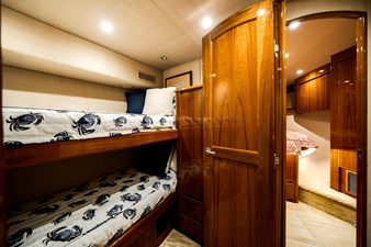 El Jefe 45 Guest Stateroom